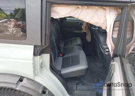 2022 Ford Bronco Black Diamond из США, поврежденный, VIN 1FMEE5DH0NLA87792